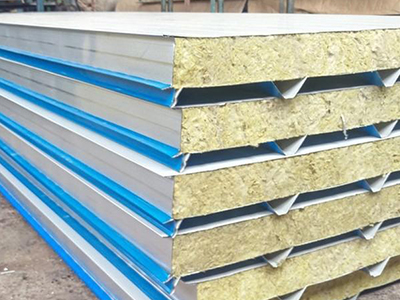 山西彩鋼夾芯板發展前景怎樣？